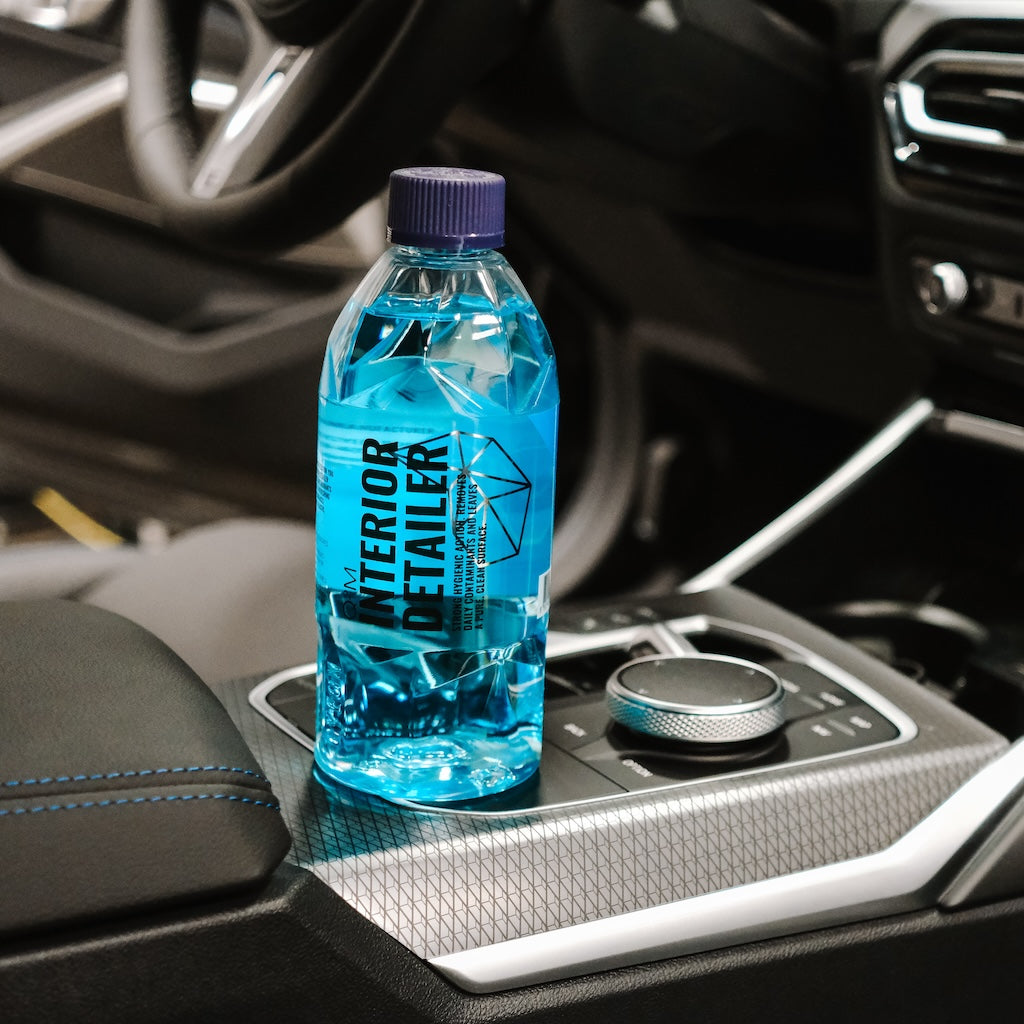 Gyeon Q2M InteriorDetailer - čistič interiérových povrchů (500 ml)