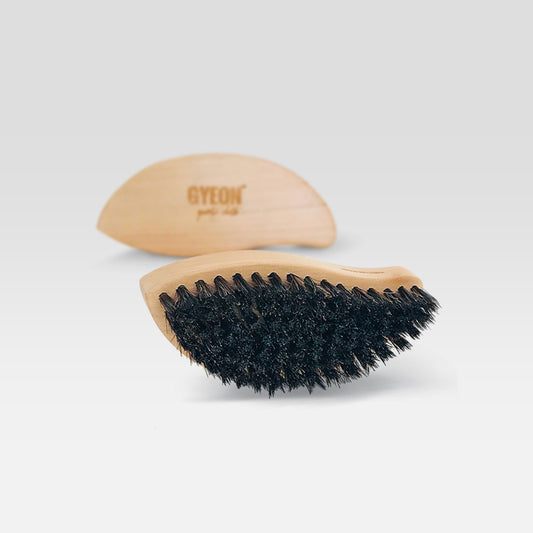 Gyeon Q²M Leather Brush